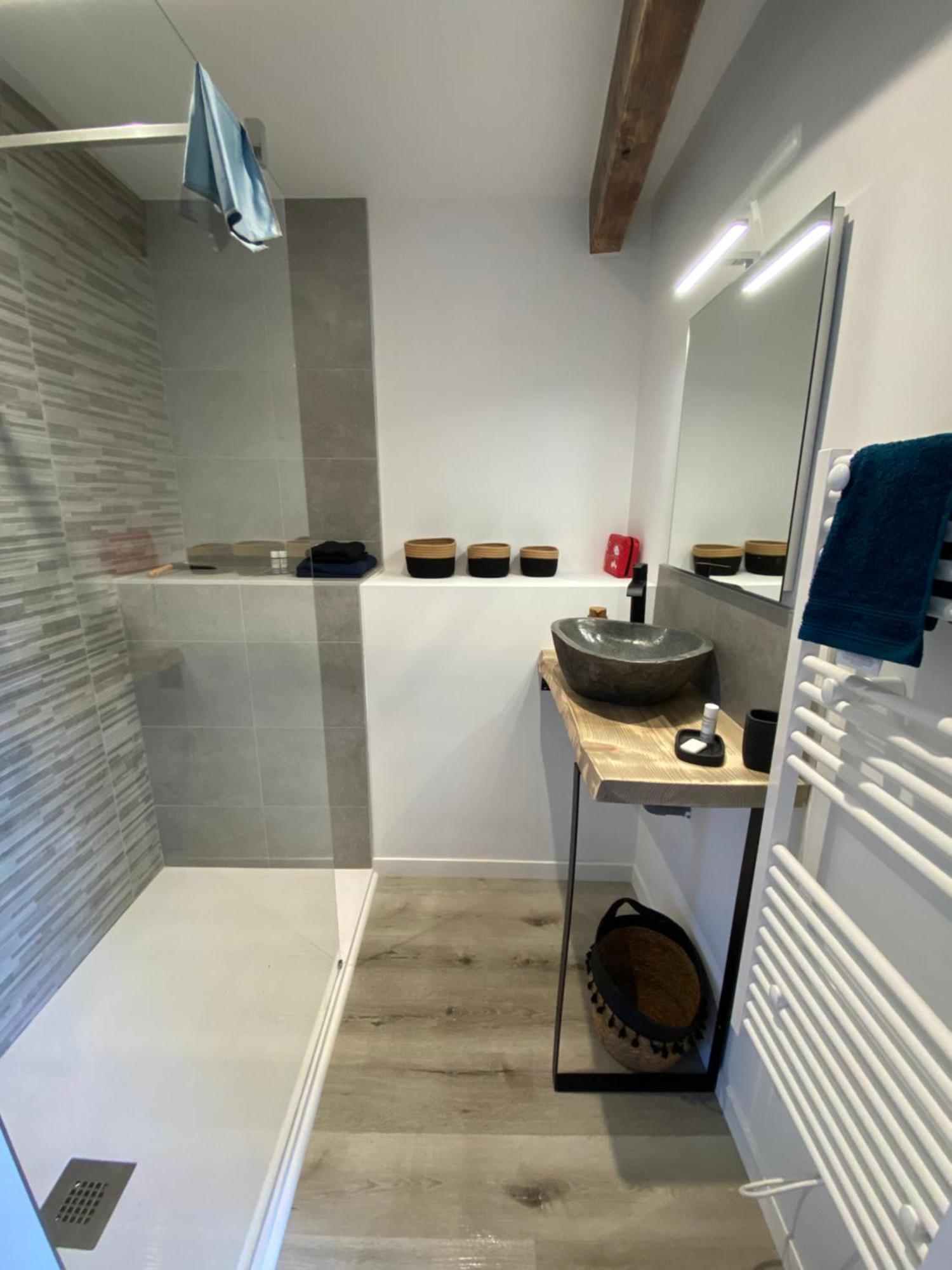 Maisonnette 2/4 Personnes En Bord De Sevre